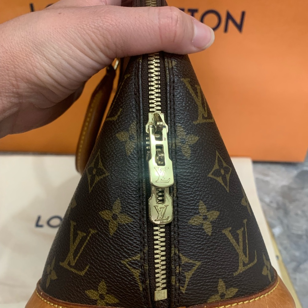 ❤️🌸 Louis Vuitton Alma PM 🌸❤️ - Picture 6 of 14